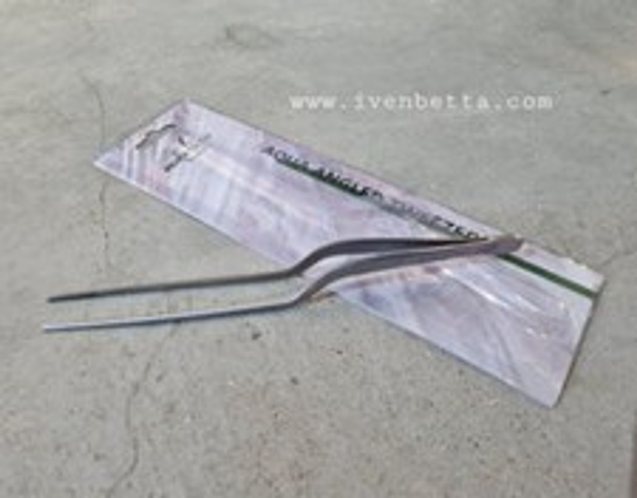 Aquatic Farmer - Aqua Angled Tweezer