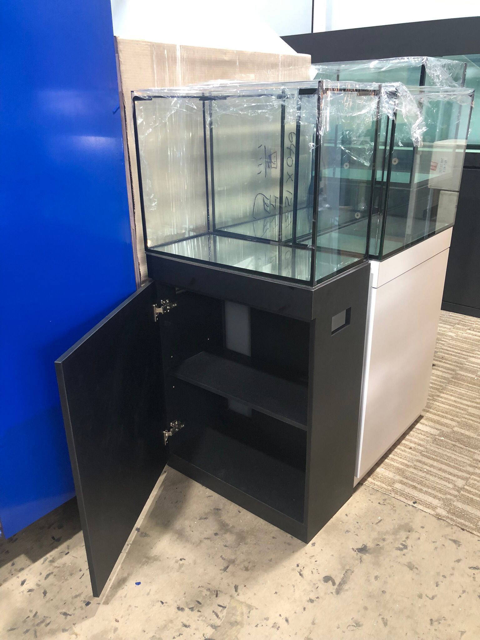 2 feet TANK CABINET (TC-P604545-NS)