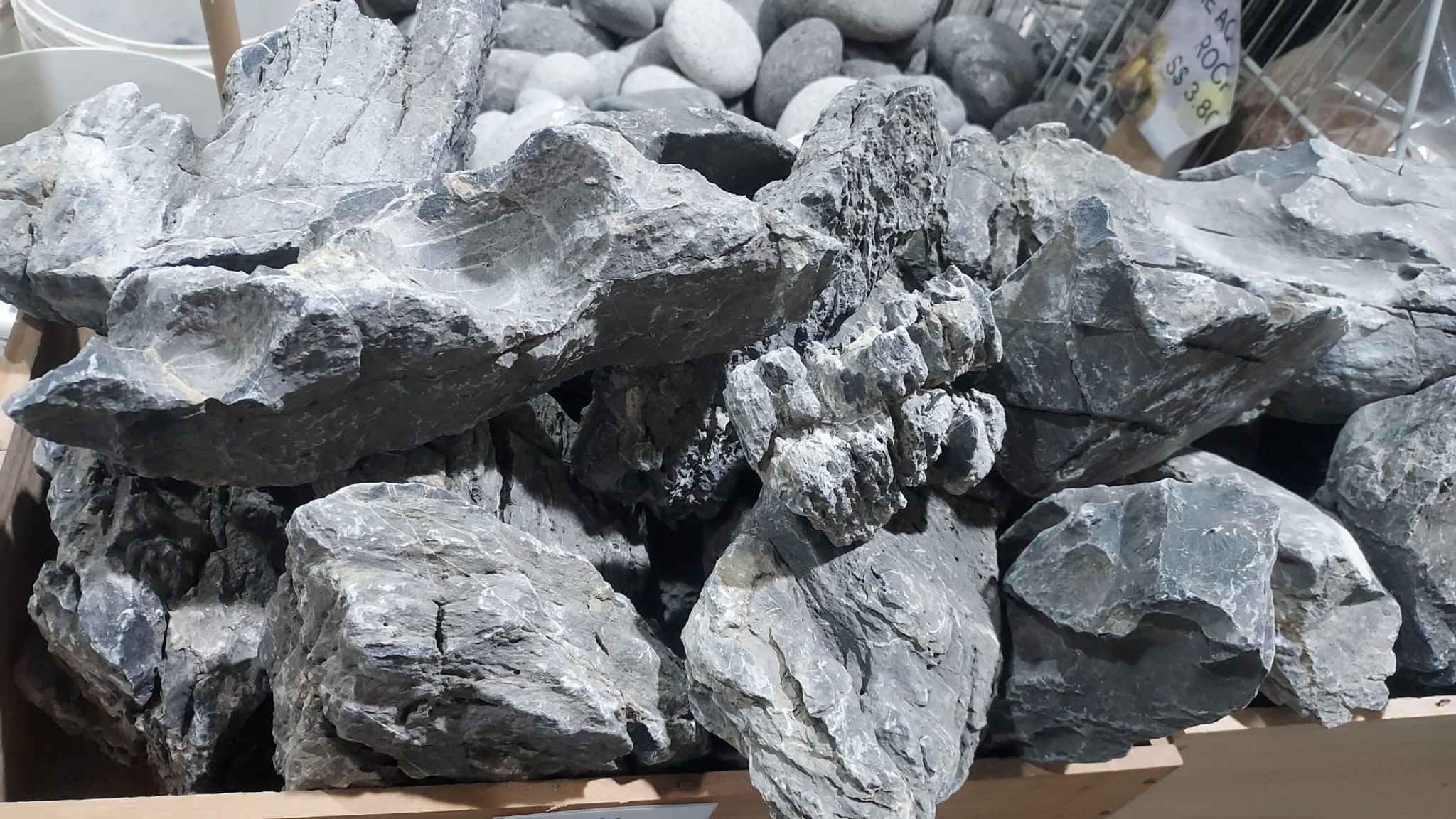 Seiryu Rocks 250mm to 400mm x 3pcs