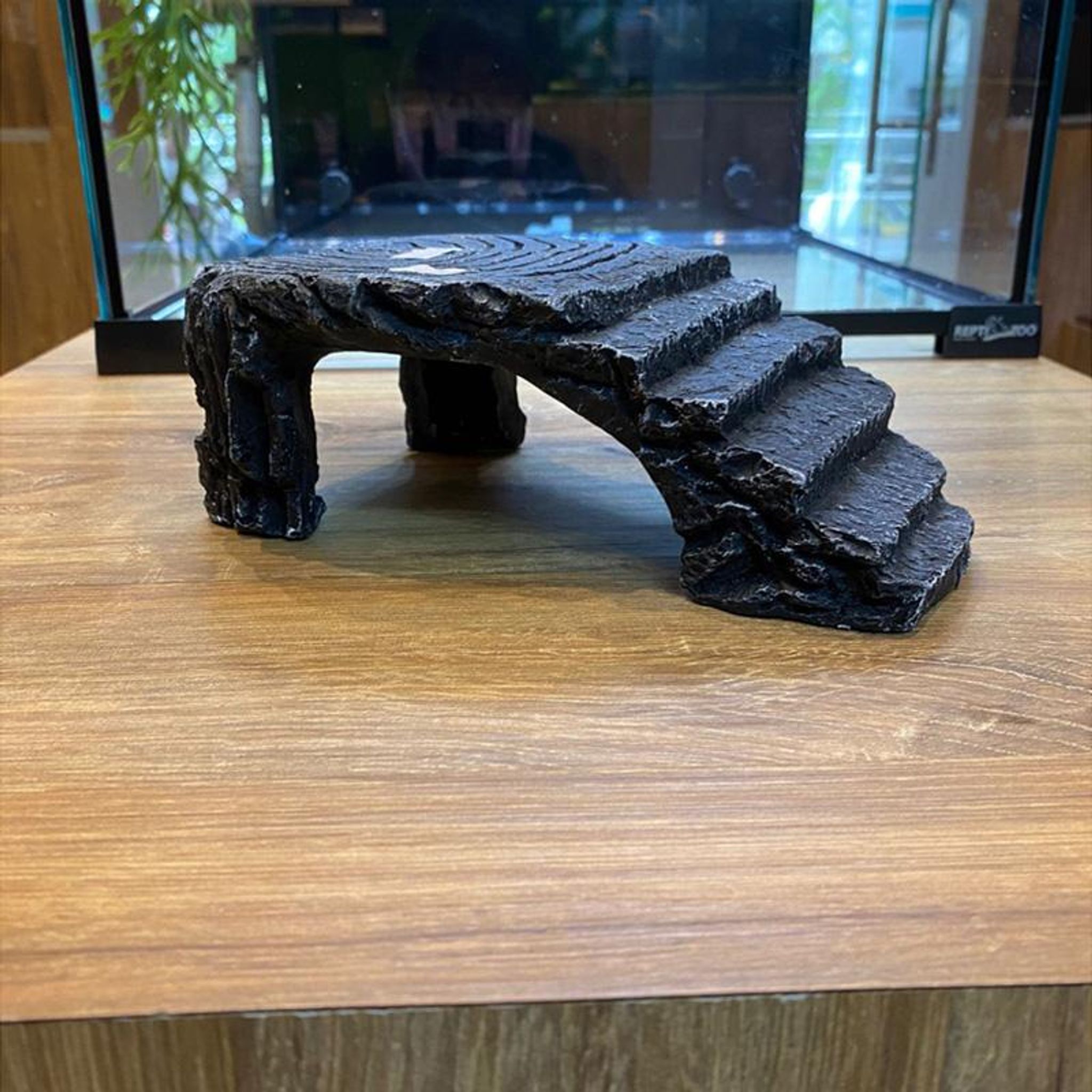 Resin Turtle Basking Platform GT6007(Staircase)
