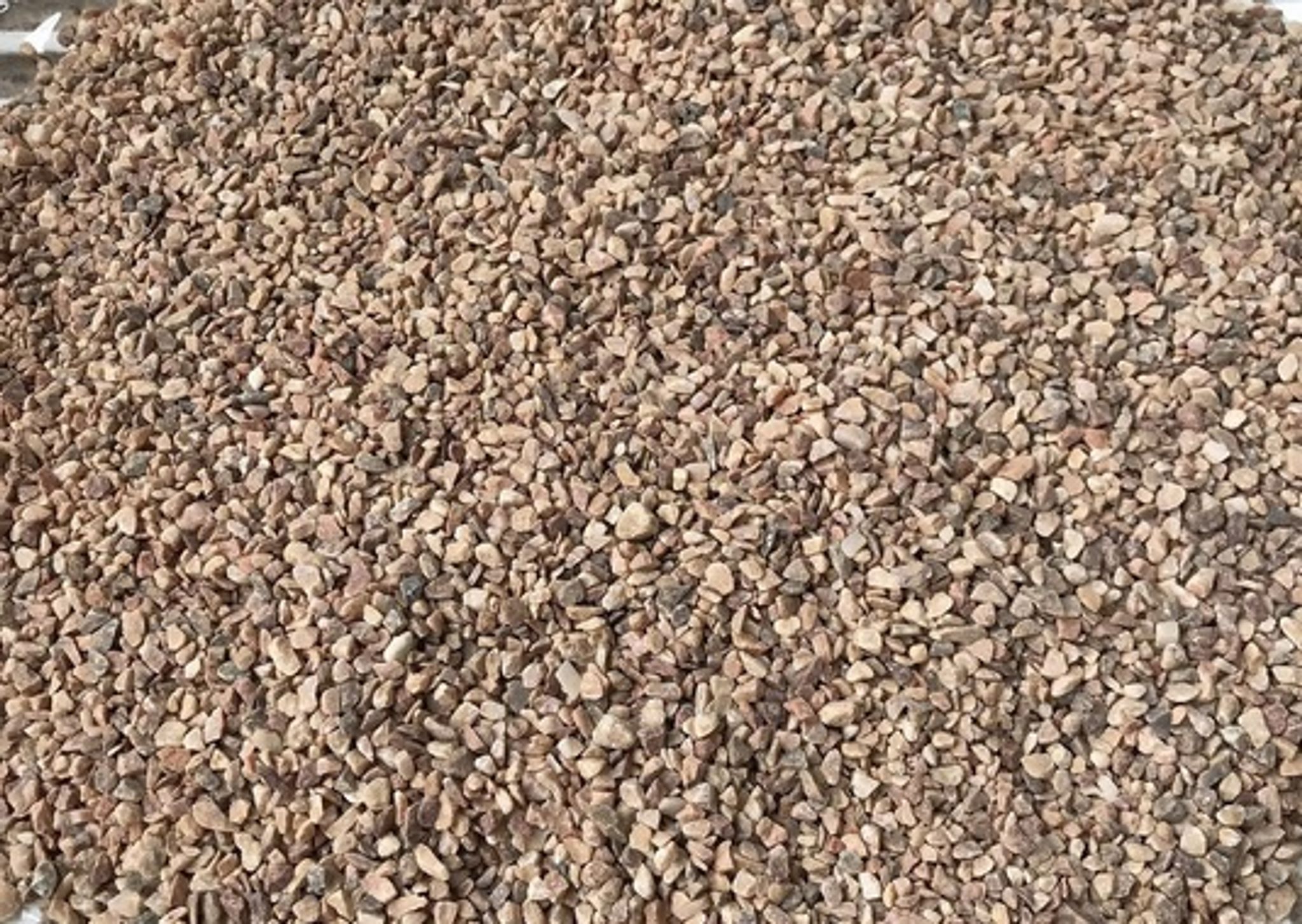 DESERT BROWN PEBBLES (20kg)