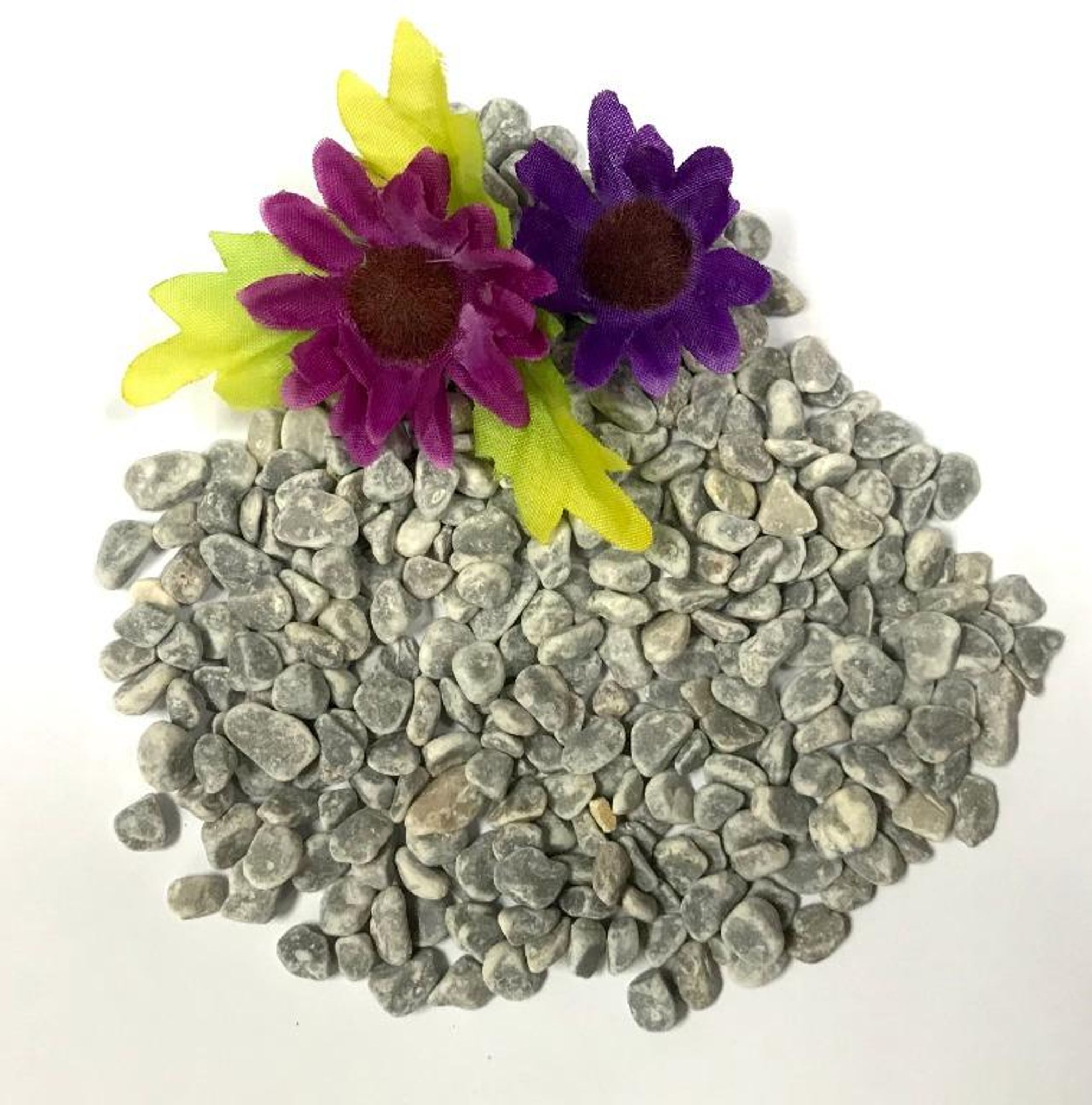 GREY PEBBLES