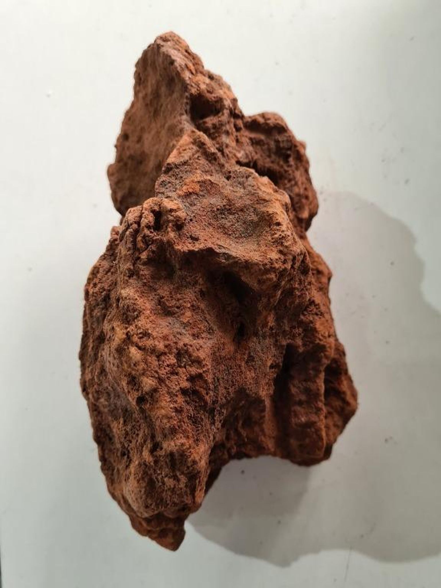 VOLCANIC RED LAVA ROCKS (JUMBO) (20kg)