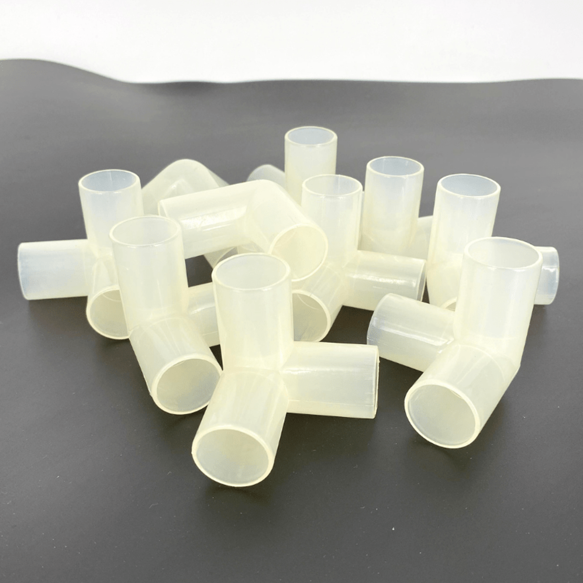TW CL Corner Joint (4 point)