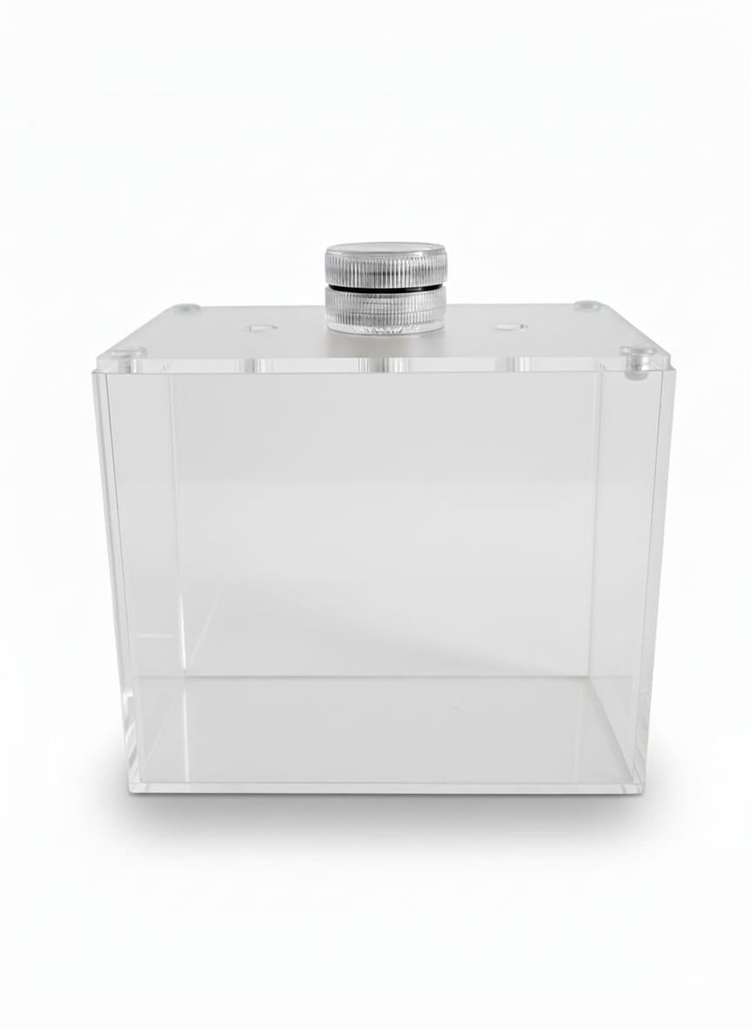 Acrylic tank with light- Ideal for Betta